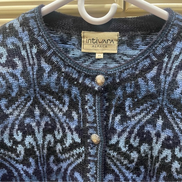 Intiwara Alpaca Button Up Blue Black Medium Cardigan - Picture 2 of 4
